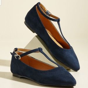 Blue Pointed Flats